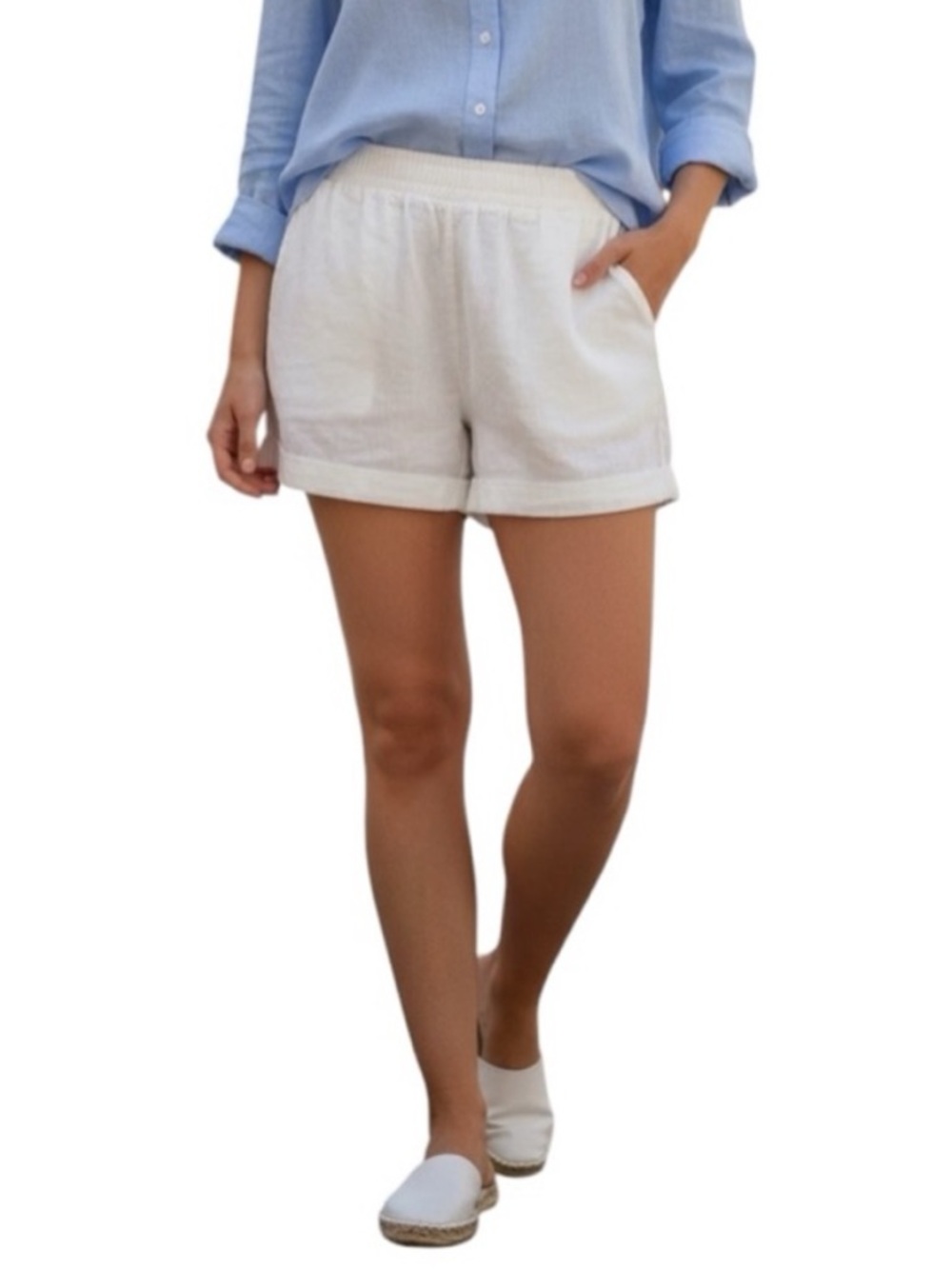 Saks Fifth Avenue White Pull-on Linen cuffed shorts with Black Label L